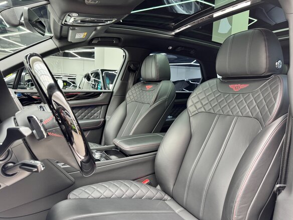 2019 Bentley Bentayga I, чёрный, 12950000 рублей - вид 20