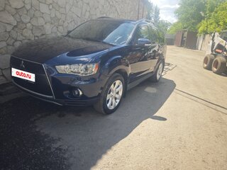 2011 Mitsubishi Outlander II Рестайлинг, синий, 1230000 рублей, вид 1