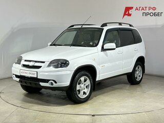 2017 Chevrolet Niva I Рестайлинг, белый, 895000 рублей, вид 1