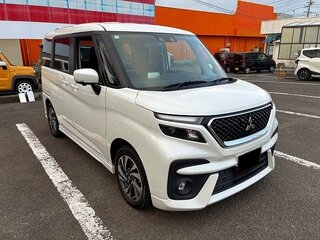 2023 Mitsubishi Delica D:2 Custom III, белый, 1246000 рублей, вид 4