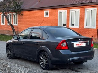 2008 Ford Focus II Рестайлинг, серый, 440000 рублей, вид 4