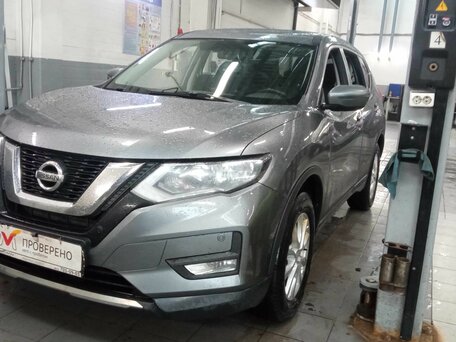 2018 Nissan X-Trail III Рестайлинг, серый, 1770000 рублей, вид 1