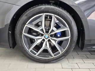 2026 BMW 5 серии 523d xDrive VIII (G60/G61/G68), чёрный, 9750000 рублей, вид 5