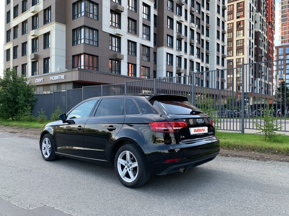 2019 Audi A3 III (8V) Рестайлинг, чёрный, 1320000 рублей - вид 17