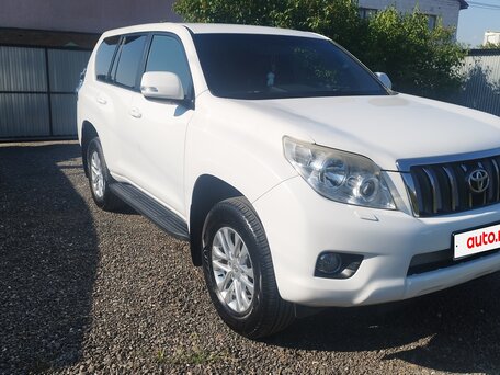 2013 Toyota Land Cruiser Prado 150 Series, белый, 3000000 рублей, вид 1