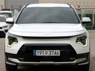 2023 Kia Niro II, белый, 1717025 рублей, вид 2