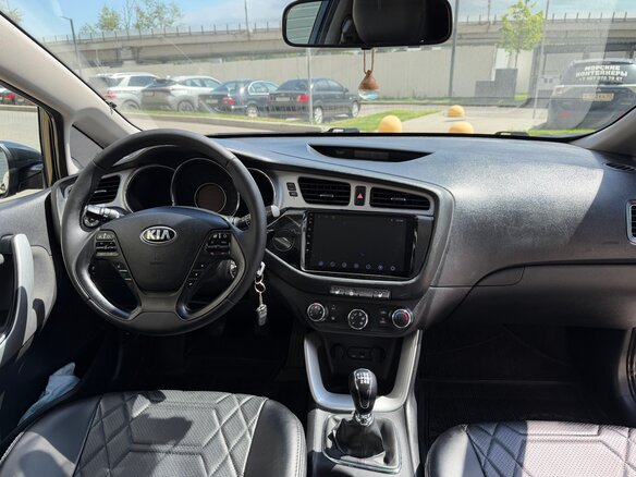 2014 Kia Ceed II, чёрный - вид 8