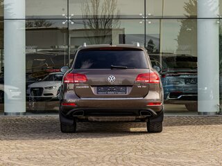2014 Volkswagen Touareg II, коричневый, 2325000 рублей, вид 5