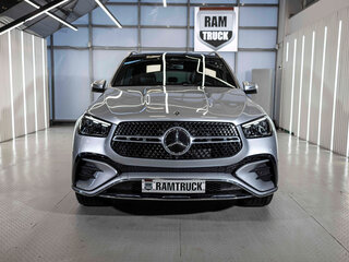 2024 Mercedes-Benz GLE 450 II (V167) Рестайлинг, серебристый, 11799999 рублей, вид 3