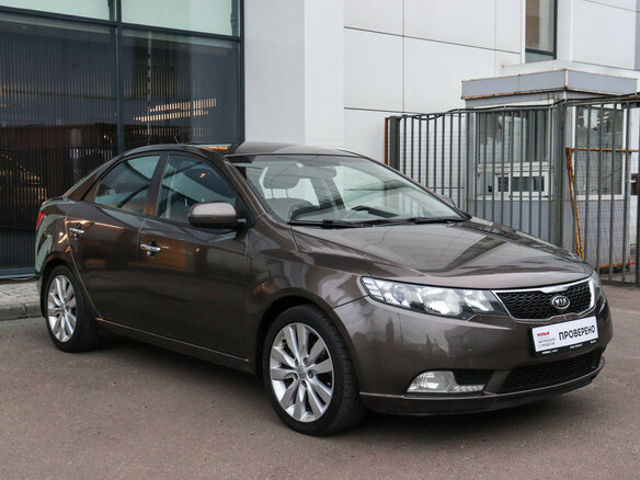 2012 Kia Cerato 6-speed II, коричневый, 980000 рублей - вид 2