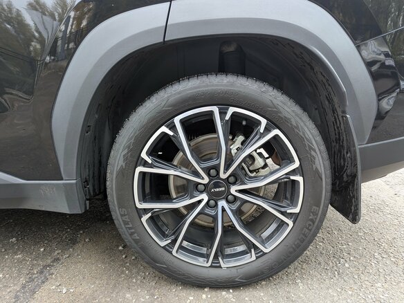 2025 Geely Atlas II, чёрный, 3055000 рублей - вид 12