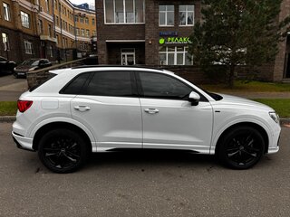 2021 Audi Q3 45 TFSI II (F3), белый, 3900000 рублей, вид 3