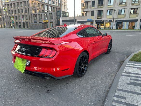 2021 Ford Mustang VI Рестайлинг, красный, 4200000 рублей - вид 22