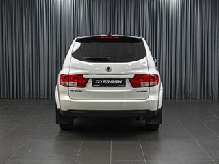 2013 SsangYong Kyron I Рестайлинг, белый, 985000 рублей, вид 4
