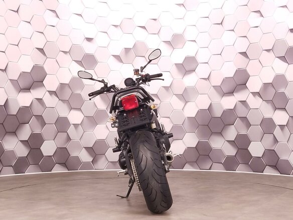 2018 Yamaha XSR900, серебристый - вид 5