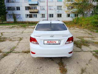 2012 Hyundai Solaris I, белый, 500000 рублей, вид 2