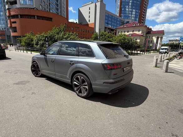 2015 Audi Q7 II (4M), серый - вид 6