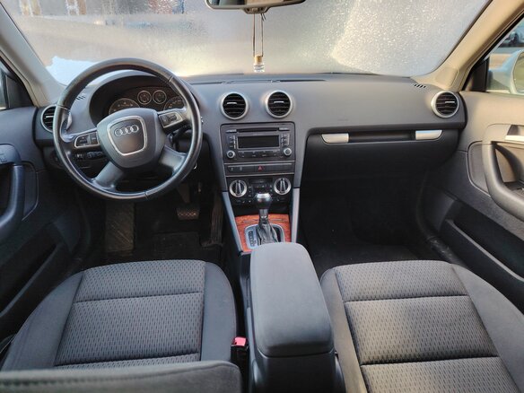 2012 Audi A3 II (8P) Рестайлинг 2, белый, 695000 рублей - вид 7
