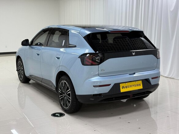 2025 Arcfox T1 42.3 kWh, голубой, 1620000 рублей - вид 3