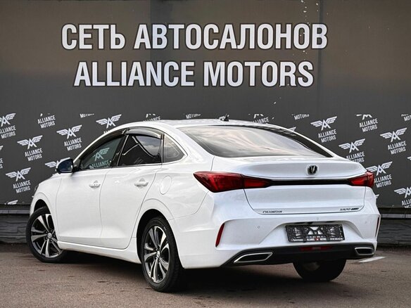 2023 Changan Eado Plus I, белый, 1460000 рублей - вид 4