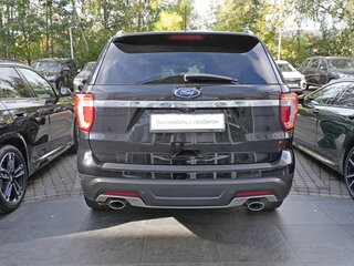 2018 Ford Explorer V Рестайлинг 2, чёрный, 2021000 рублей, вид 4