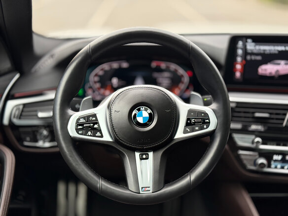 2021 BMW 5 серии 530i VII (G30/G31/G38) Рестайлинг, белый, 4950000 рублей - вид 13