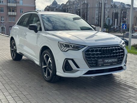 Audi Q3 II (F3)
