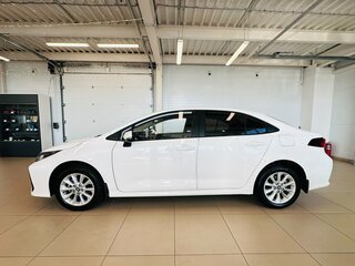 2022 Toyota Corolla XII (E210), белый, 2249900 рублей, вид 3