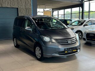 2010 Honda Freed I, серый, 950000 рублей, вид 3