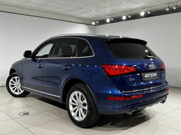 2015 Audi Q5 I (8R) Рестайлинг, синий - вид 4