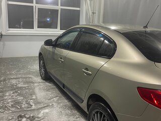 2012 Renault Fluence I, бежевый, 699999 рублей, вид 3