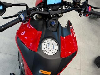 2026 QJMotor SRK 600, красный, 665000 рублей, вид 5