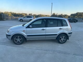 2008 Ford Fusion I Рестайлинг, серебристый, 420000 рублей, вид 5