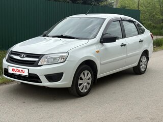 2015 Lada (ВАЗ) Granta I, белый, 450000 рублей, вид 1
