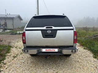 2008 Nissan Navara (Frontier) III (D40), серебристый, 1200000 рублей, вид 3