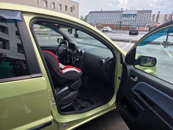 2005 Ford Fusion I, зелёный, 415000 рублей - вид 6