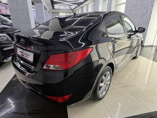 2016 Hyundai Solaris I Рестайлинг, чёрный, 899000 рублей, вид 5