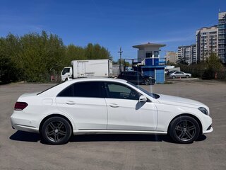 2014 Mercedes-Benz E-Класс 200 IV (W212, S212, C207) Рестайлинг, белый, 2000000 рублей, вид 4