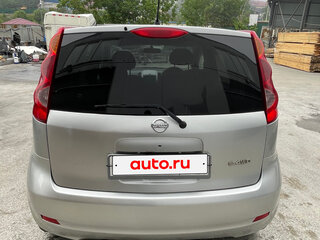 2008 Nissan Note I Рестайлинг, серебристый, 450000 рублей, вид 3