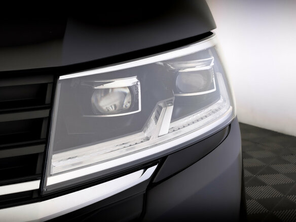 2021 Volkswagen Multivan T6 Рестайлинг, чёрный, 5685000 рублей - вид 17