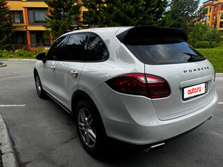 2012 Porsche Cayenne S Hybrid II (958), белый, 2150000 рублей, вид 4