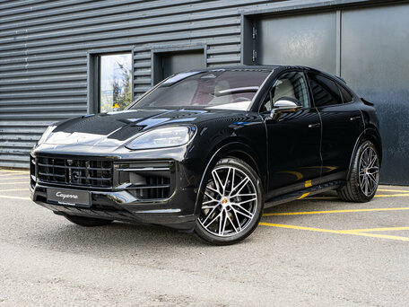2026 Porsche Cayenne Coupé III Рестайлинг, чёрный, 20490000 рублей, вид 2