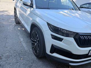 2022 Skoda Kodiaq I, белый, 3300000 рублей, вид 1