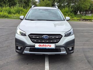 2022 Subaru Outback VI Рестайлинг, белый, 4700000 рублей, вид 1
