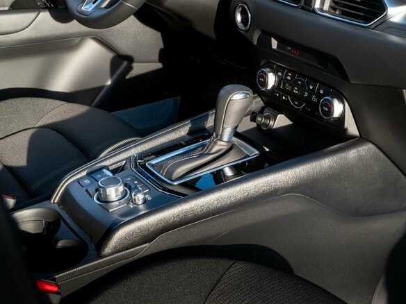 2025 Mazda CX-5 II Рестайлинг, белый, 3375000 рублей - вид 31