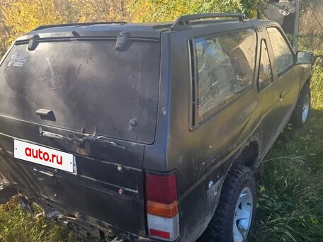 1991 Nissan Terrano I, чёрный, 210000 рублей, вид 3