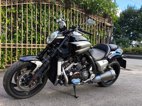 2011 Yamaha VMAX 1700, чёрный, 1385000 рублей, вид 3