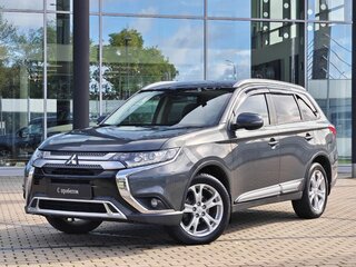 2019 Mitsubishi Outlander III Рестайлинг 3, серый, 2050000 рублей, вид 1