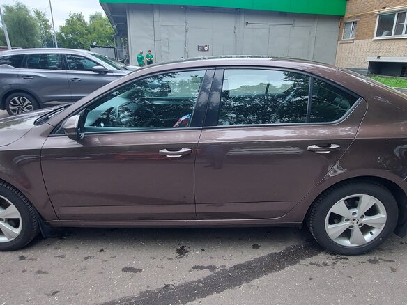 2013 Skoda Octavia III (A7), коричневый, 950000 рублей - вид 7