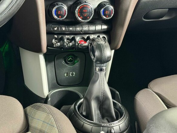 2015 Mini Hatch Cooper III (F55/F56), голубой, 1499000 рублей - вид 19